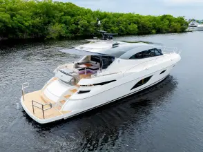 Thumbnail von Riviera 6000 Sport Yacht
