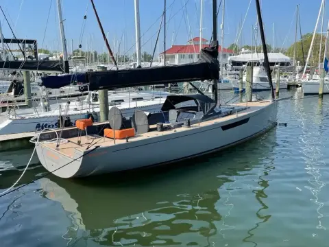 Saffier SE 33 Life SAFFIRE