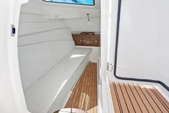 Thumbnail von Boston Whaler 320 Vantage