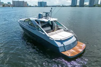 Thumbnail von Pershing 5X