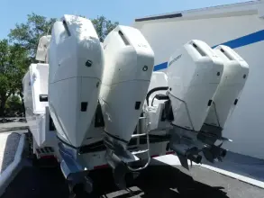 Thumbnail von Twin Vee Powercats 260