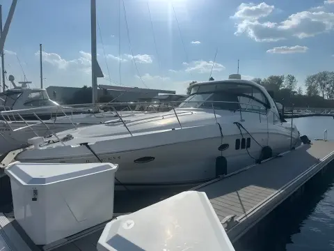 Sea Ray 380 Sundancer