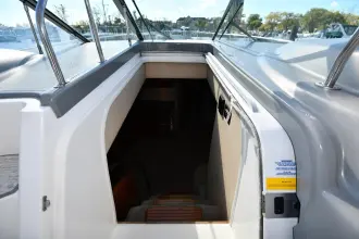 Thumbnail von Cruisers Yachts 500 Express