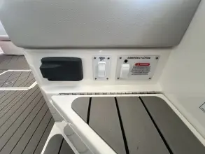 Thumbnail von Sea Ray SLX 400