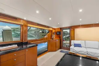 Thumbnail von Hatteras 60 Convertible