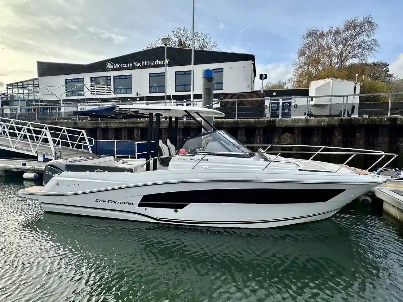 Jeanneau Cap Camarat 9.0 WA S2 Joystick Control & as new condition