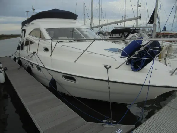 Sealine F34