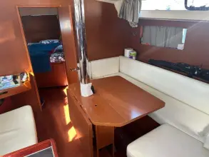 Thumbnail von Beneteau Oceanis 41.1 06-00682