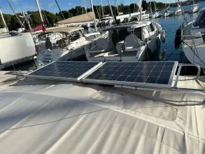 Thumbnail von Beneteau Oceanis 41 06-00676