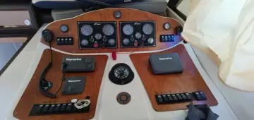 Thumbnail von Cantieri di LIVORNO Space 36 Fly