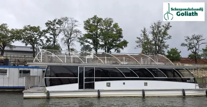 Holiday Mansion Sun Deck 60