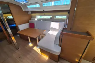 Thumbnail von Jeanneau Sun Odyssey 440 EVELYN ROSE