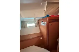 Thumbnail von Beneteau Oceanis 46