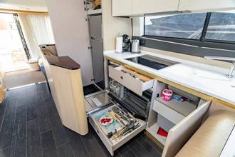 Thumbnail von Azimut 60