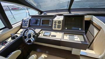 Thumbnail von Азимут 62S