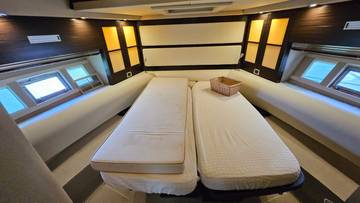 Thumbnail von Азимут 62S