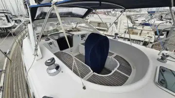 Thumbnail von Beneteau Oceanis 42 CC