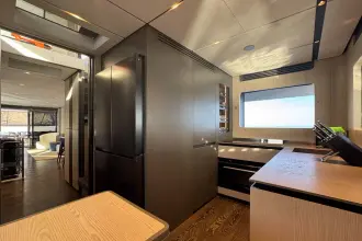 Thumbnail von Ferretti Yachts Infynito 80