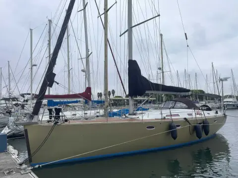 Hanse 461
