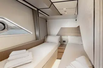 Thumbnail von Ferretti Yachts 720 FERRETTI YACHTS 720