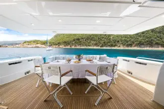 Thumbnail von Ferretti Yachts 800 FERRETTI YACHTS 800