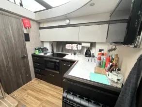 Thumbnail von Sealine F46 new listing