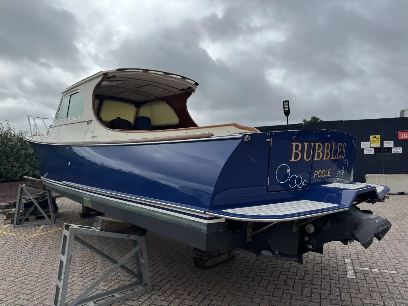 Hinckley Picnic Boat 36