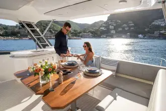 Thumbnail von Aquila 46 Yacht  Aquila 46 Yacht