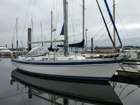 Hallberg-Rassy 39 MK II Nutmeg of Rhu