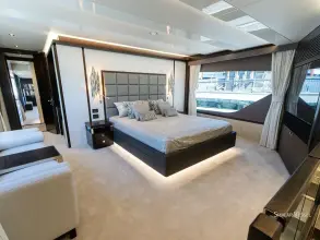 Thumbnail von Sunseeker 95 Yacht 4682695