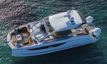 Thumbnail von Four Winns TH36