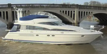 Thumbnail von Fairline Squadron 52