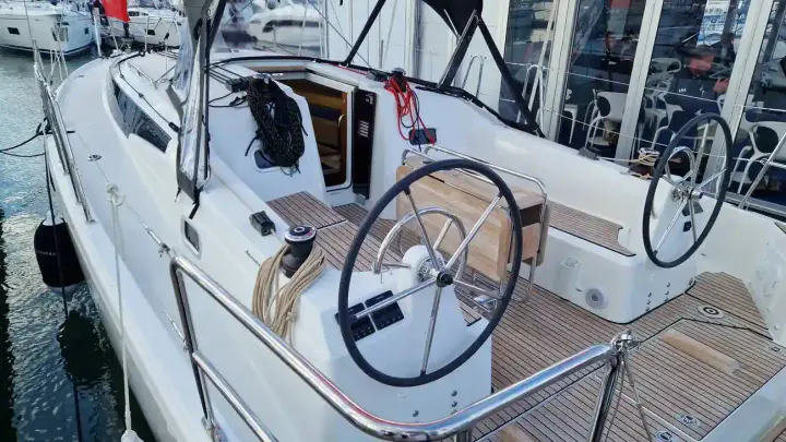 Jeanneau Sun Odyssey 350