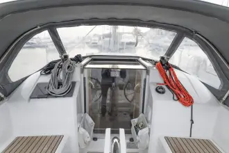 Thumbnail von Beneteau Oceanis 30.1 Pure Drive