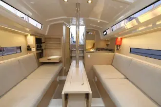 Thumbnail von Beneteau Oceanis 30.1 Pure Drive