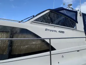 Thumbnail von Broom 425 Ruby III