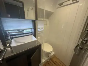 Thumbnail von Sealine C390 New Listing