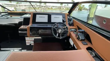 Thumbnail von Cruisers Yachts 38 GLS OB