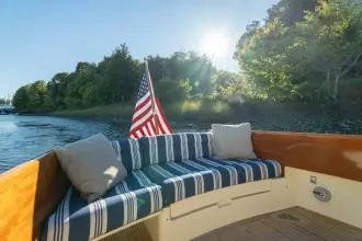 Thumbnail von Hinckley Picnic Boat MKIII TIMELESS name reserved