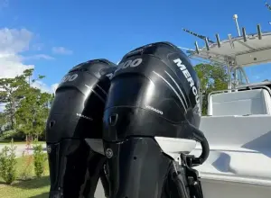 Thumbnail von Yellowfin 32 Offshore