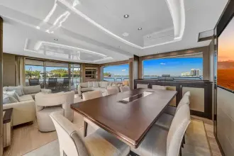 Thumbnail von Sunseeker 86 Yacht