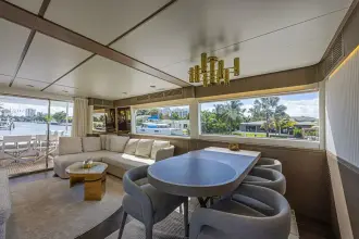 Thumbnail von Azimut 66