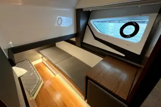 Thumbnail von Tiara Yachts 43LE