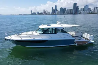 Thumbnail von Tiara Yachts 43LE