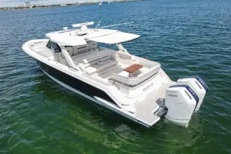 Thumbnail von Tiara Yachts 43LS MARILEE