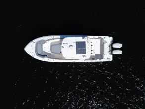 Thumbnail von Boston Whaler 330 Outrage