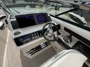 Thumbnail von Sea Ray SLX 310 Outboard