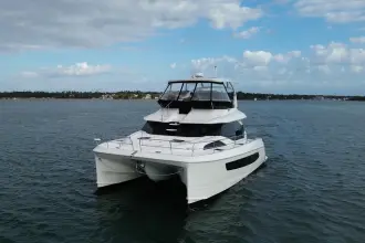 Thumbnail von Яхта Aquila 44