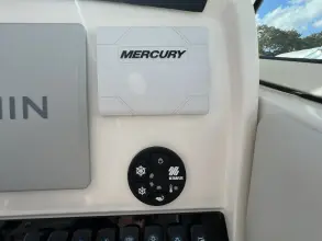 Thumbnail von Sailfish 245 DC