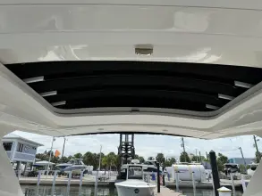 Thumbnail von Sea Ray SLX 310 s motorem